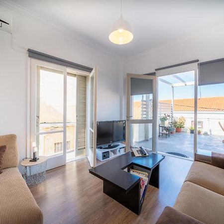 The Roof - Flat Sea View In Aegina Townアパートメント エクステリア 写真