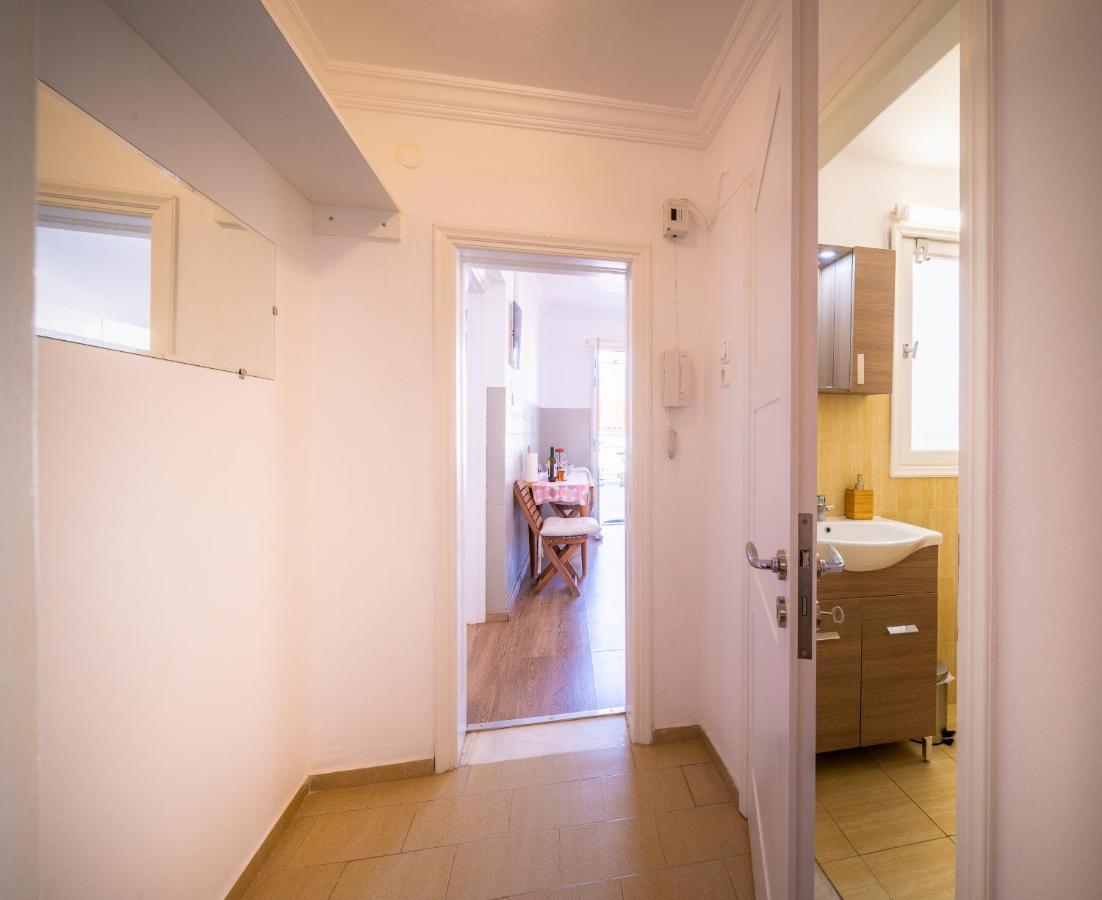 The Roof - Flat Sea View In Aegina Townアパートメント エクステリア 写真
